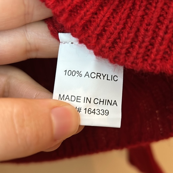 New Petal & Pup Lorelei Red Textured Knit Sleeve Turtleneck Sweater Size XS - Picture 12 of 13